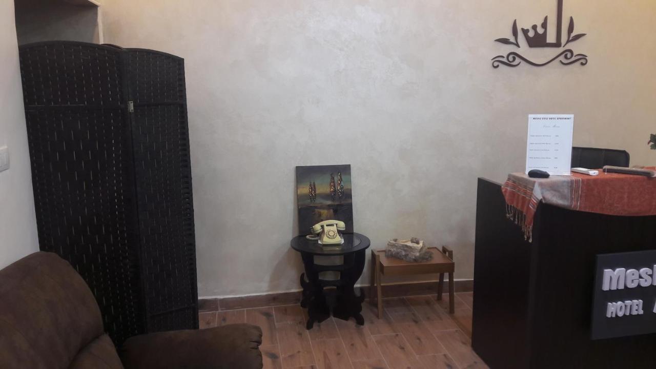 Mesha Stele Hotel Suites Madaba Exterior photo