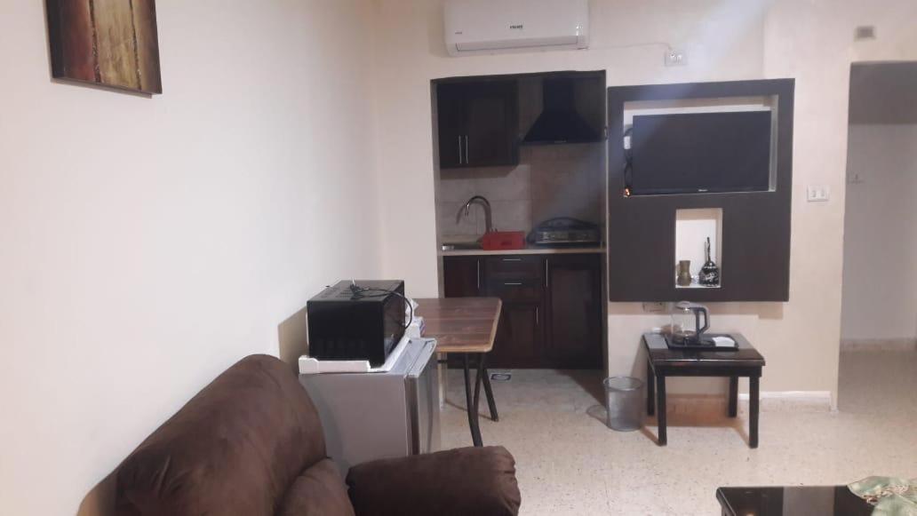 Mesha Stele Hotel Suites Madaba Exterior photo