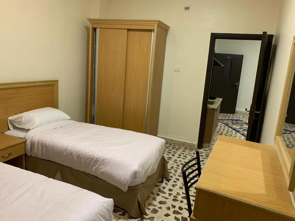 Mesha Stele Hotel Suites Madaba Exterior photo