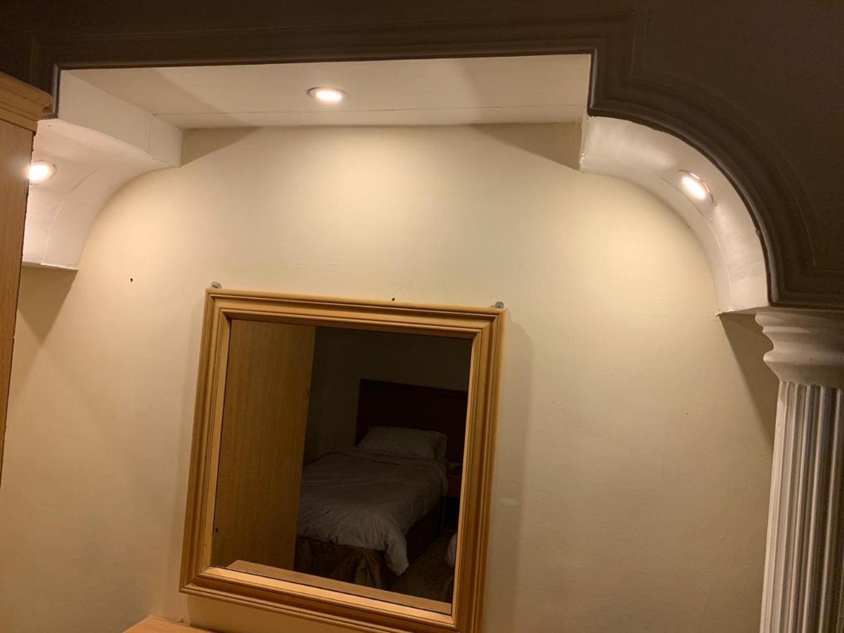 Mesha Stele Hotel Suites Madaba Exterior photo